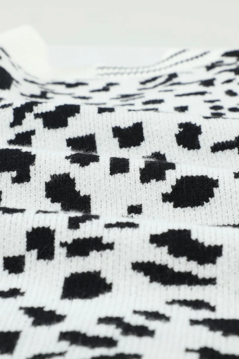 White Leopard Print Knitted Vest Sweater