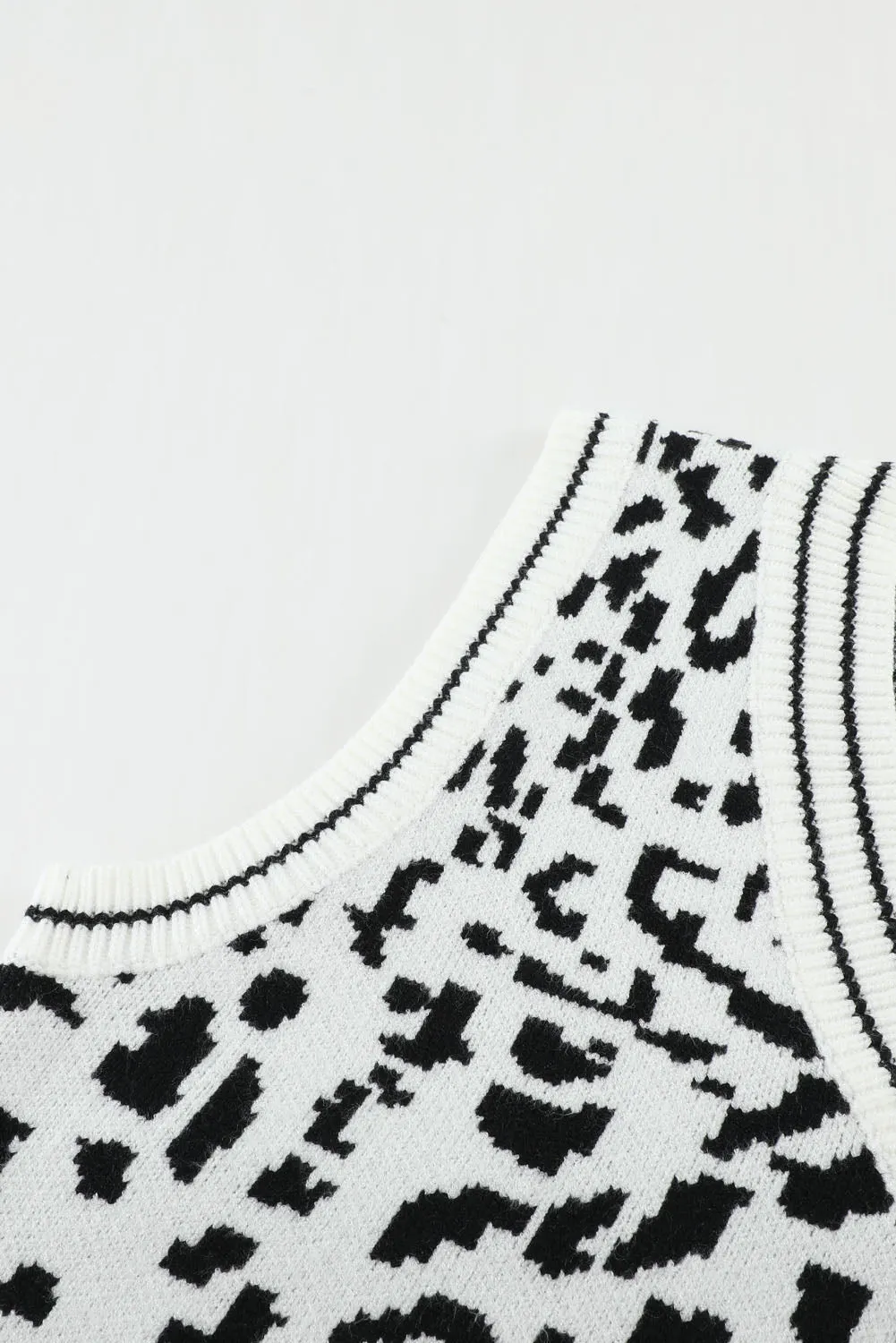 White Leopard Print Knitted Vest Sweater
